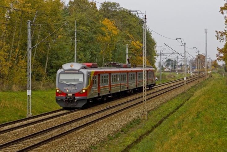 Polregio z 8-letnią umową w województwie łódzkim Polregio z 8-letnią umową w województwie łódzkim