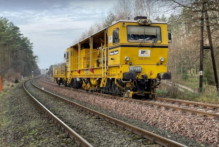 Trwają prace na linii 210 między Szczecinkiem a Runowem Pomorskim Trwają prace na linii 210 między Szczecinkiem a Runowem Pomorskim