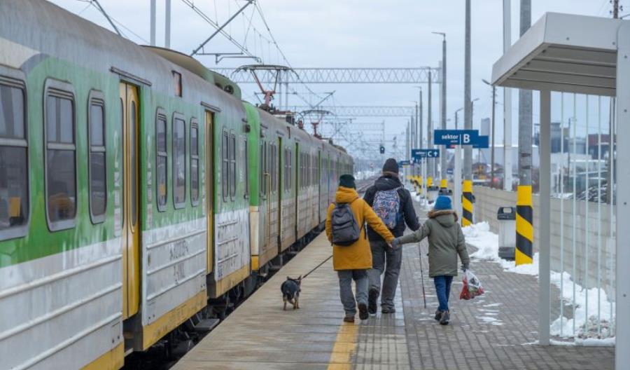 Drugi tor z Warki do Dobieszyna gotowy, ale jeszcze zamknięty