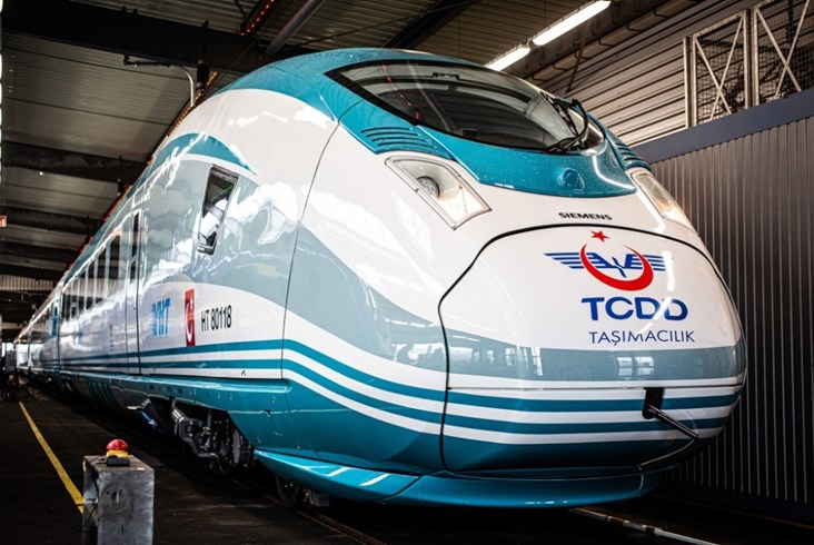 Siemens zakończył dostawę pociągów dużych prędkości Velaro dla Turcji