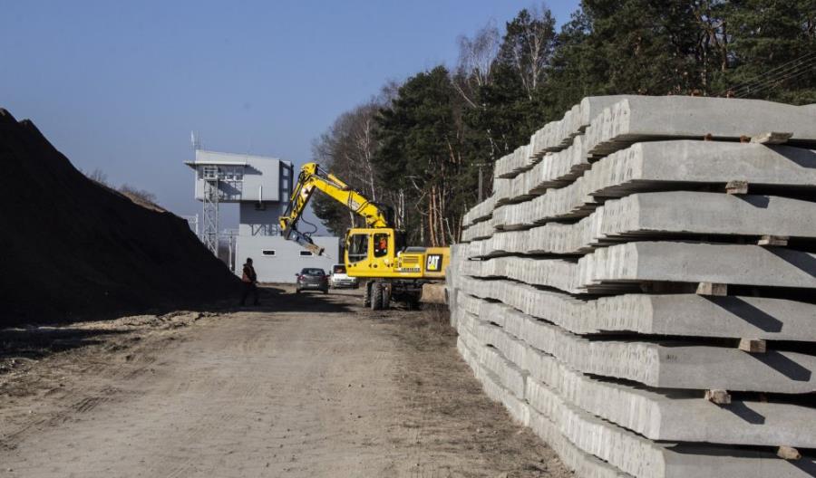 Budowa łącznicy w Czarncy wreszcie rusza, ale termin jeszcze późniejszy