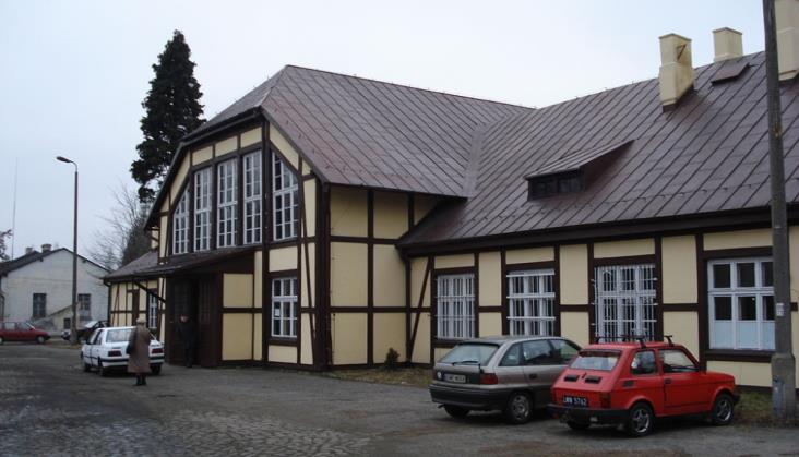 www.rynek-kolejowy.pl