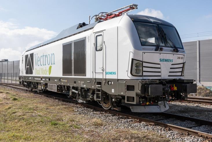 Siemens i Paribus z umową ramową na 30 lokomotyw Vectron Dual Mode Siemens i Paribus z umową ramową na 30 lokomotyw Vectron Dual Mode