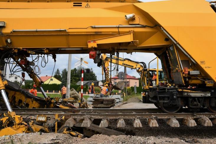 Prace utrzymaniowe na linii Kielce – Częstochowa za 27 mln zł Prace utrzymaniowe na linii Kielce – Częstochowa za 27 mln zł