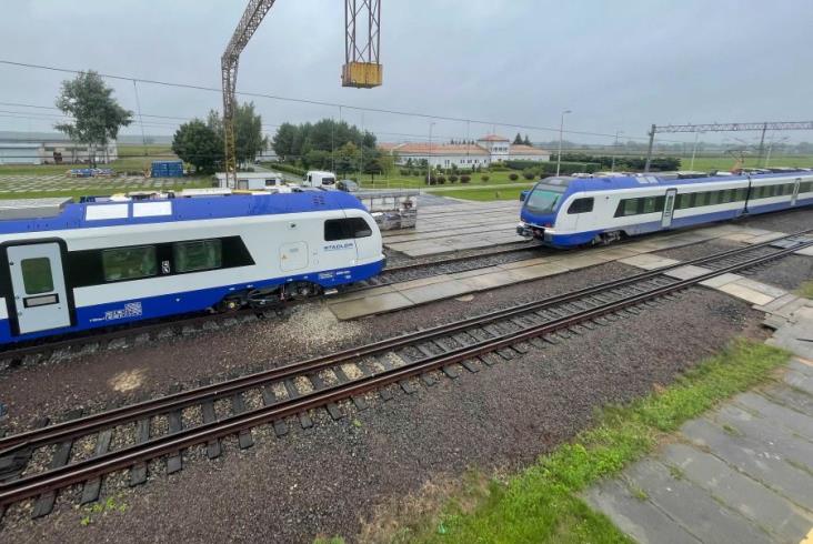 Nowe Flirty Intercity: Czas na testy trakcji mieszanej Nowe Flirty Intercity: Czas na testy trakcji mieszanej