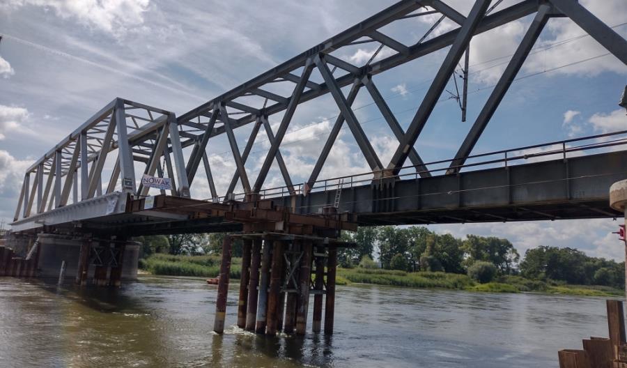Powstaje nowy most na Nadodrzance w Nietkowicach [zdjęcia]