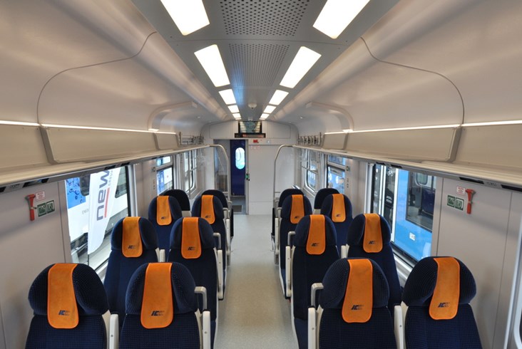 Pierwsze nowe wagony z Cegielskiego dla PKP Intercity na Trako [zdjęcia]