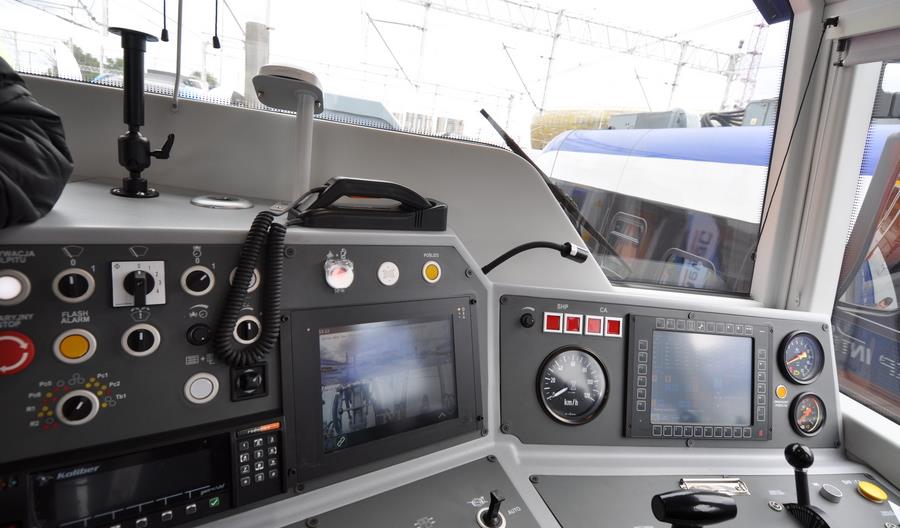Zmodernizowane SU42 z FPS dla PKP Intercity na targach Trako [zdjęcia]