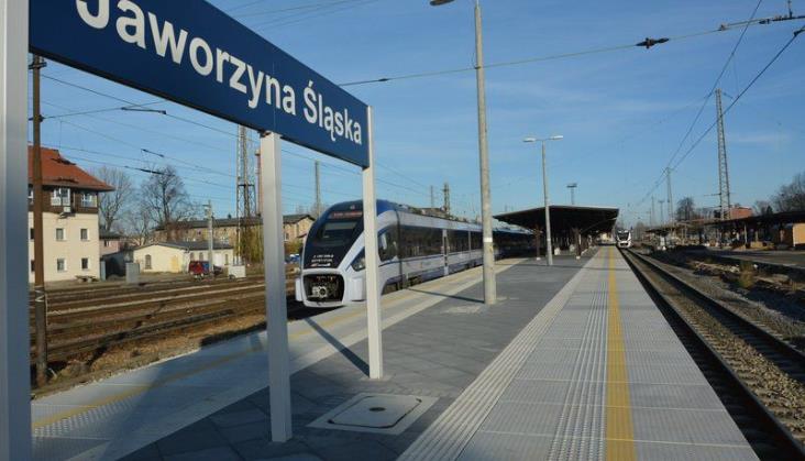 Kolej Plus: Dolny Śląsk przedstawił PLK cztery z pięciu projektów