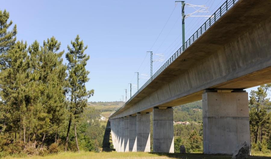 Nowa szybka linia kolejowa Madryt - Ourense na zdjęciach