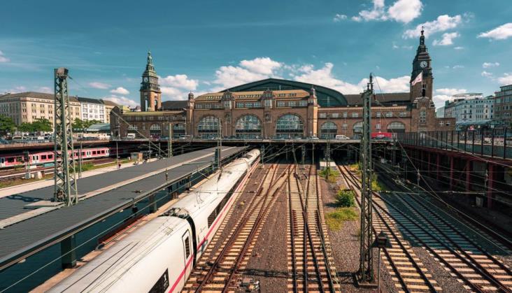 Pandemia: Przewoźnicy kolejowi stracili 50 mld euro