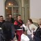 Miasto, służby i mieszkańcy pomagają Ukraińcom na dworcu w Przemyślu [zdjęcia]