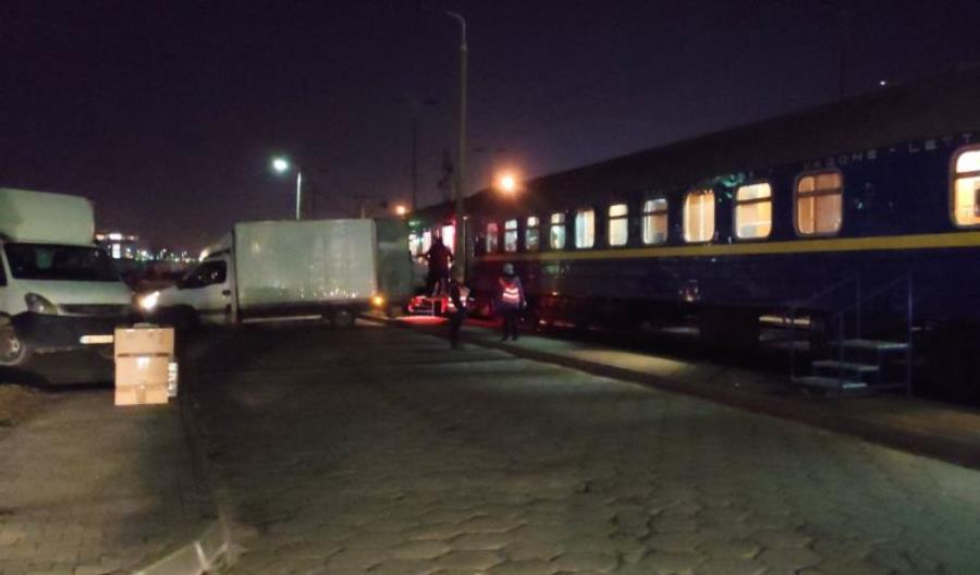 Kiev Express zabrał pomoc humanitarną. W poniedziałek spodziewane wagony towarowe Kiev Express zabrał pomoc humanitarną. W poniedziałek spodziewane wagony towarowe