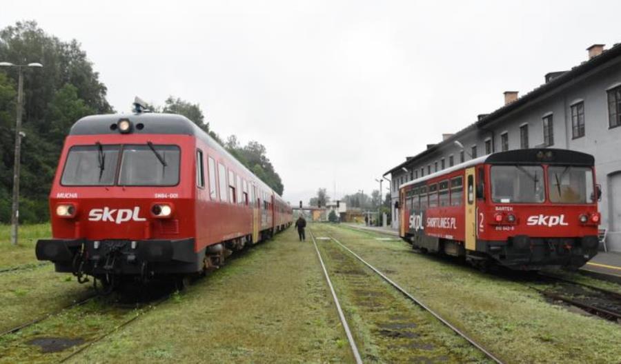 Ekspresowa decyzja PLK. Naprawiają linię Zagórz – Krościenko, by pomóc uchodźcom Ekspresowa decyzja PLK. Naprawiają linię Zagórz – Krościenko, by pomóc uchodźcom