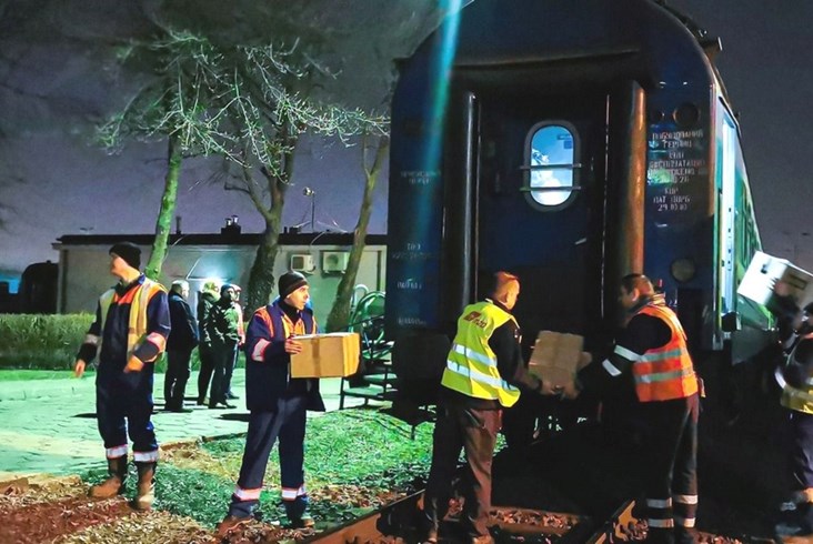 Pociąg z Warszawy do Kijowa zabrał pomoc humanitarną