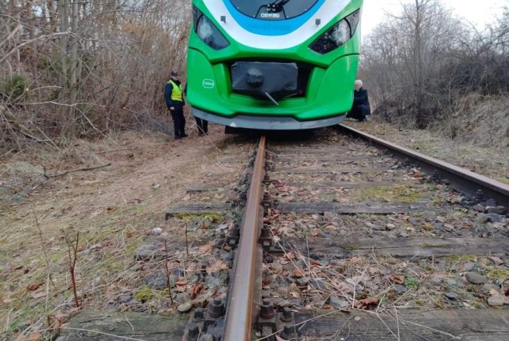 PKP PLK wyjaśnia okoliczności wykolejenia pociągu z uchodźcami z Ukrainy