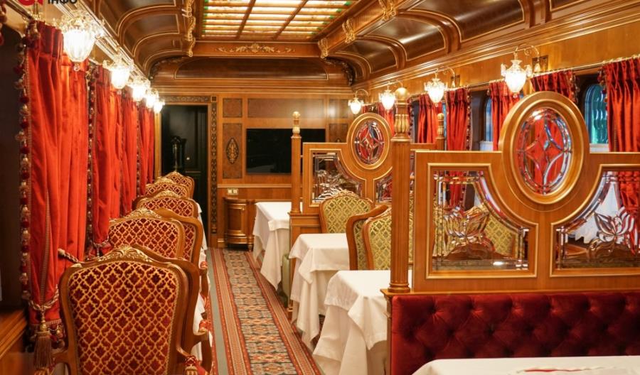 Ukraina. Złoty wagon prorosyjskiego oligarchy Ukraina. Złoty wagon prorosyjskiego oligarchy