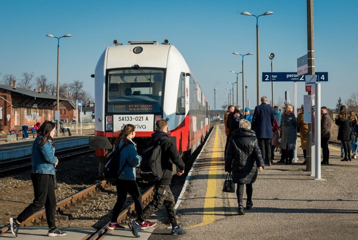 Wróciły pociągi na linię Szlachta – Wierzchucin [zdjęcia]