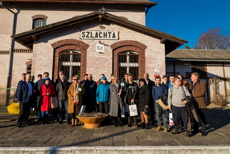 Wróciły pociągi na linię Szlachta – Wierzchucin [zdjęcia]