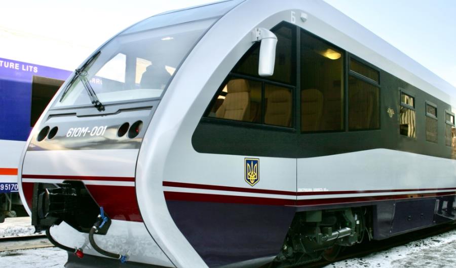 Pojazd Pesy centrum dowodzenia szefa ukraińskich kolei (zdjęcia) Pojazd Pesy centrum dowodzenia szefa ukraińskich kolei (zdjęcia)