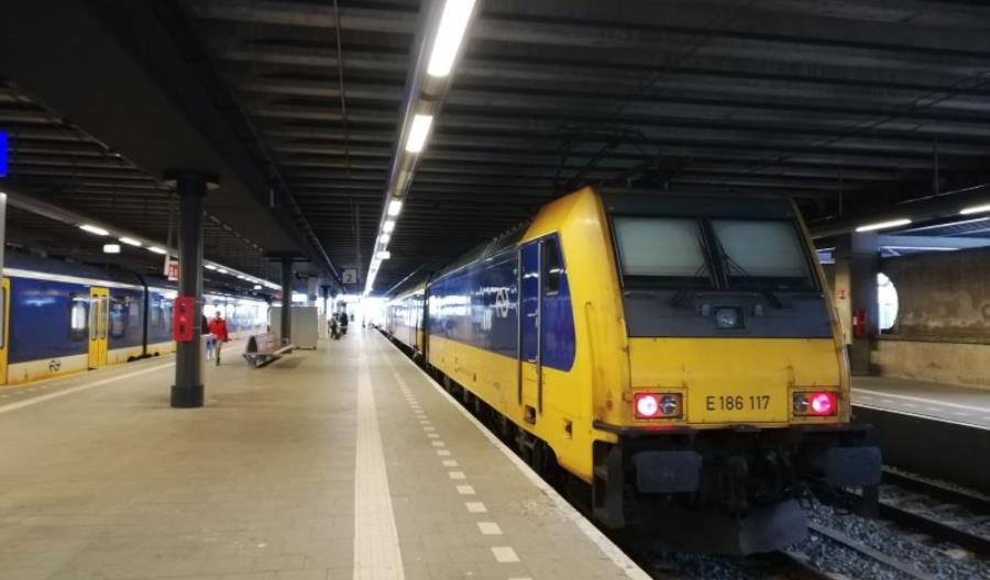 Holandia: Gigantyczna awaria. Stanęły pociągi NS w całym kraju [AKTUALIZACJA]