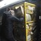 Koleje Ukraińskie reaktywują wagony pocztowe. "Pewny transport podczas wojny"