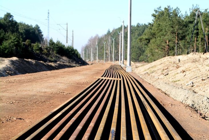 Trwa odbudowa linii do Zegrza Południowego