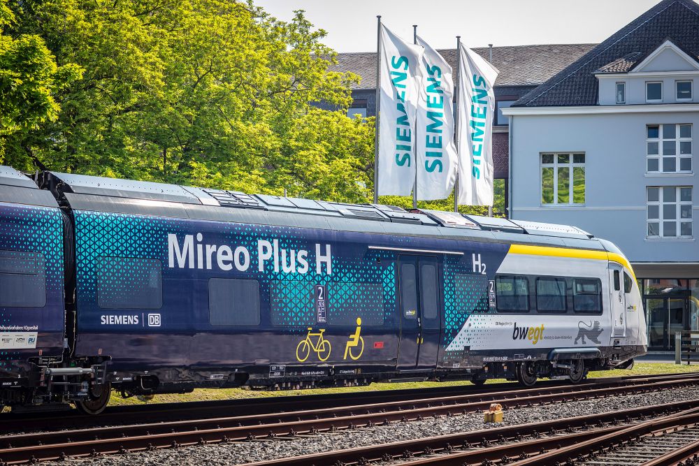 Siemens i DB zaprezentowały wodorowe Mireo Plus H