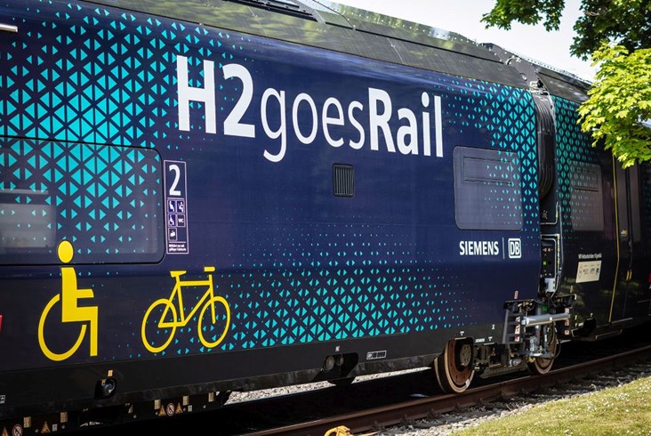 Siemens i DB zaprezentowały wodorowe Mireo Plus H