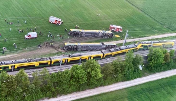 Katastrofa kolejowa w Austrii. Są ofiary śmiertelne