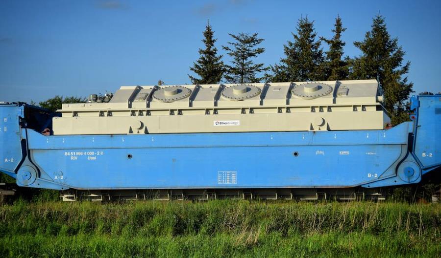 SKPL Cargo przewiozło olbrzymi transformator po torach DSDiK [zdjęcia]