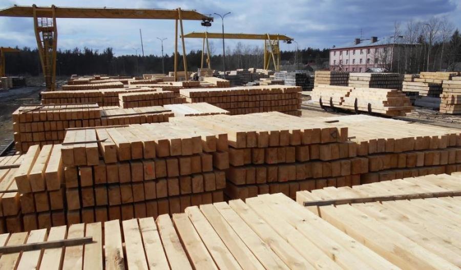 Nie tylko stal i beton. Rośnie kryzys w dostawach drewna