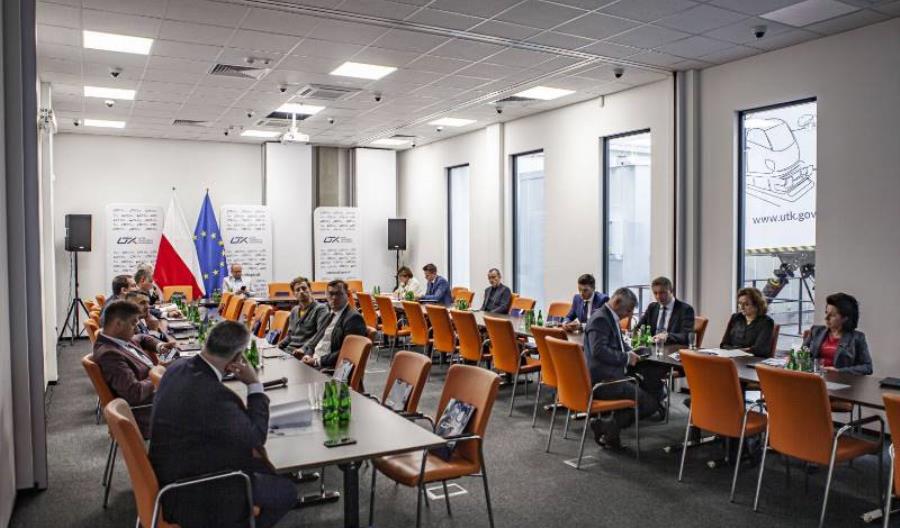 Sejmowa Komisja Infrastruktury w siedzibie CEMM