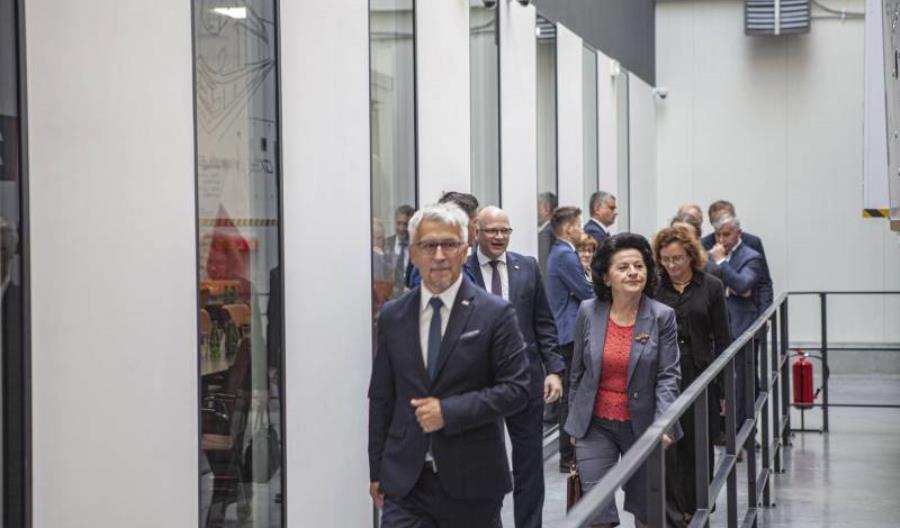 Sejmowa Komisja Infrastruktury w siedzibie CEMM