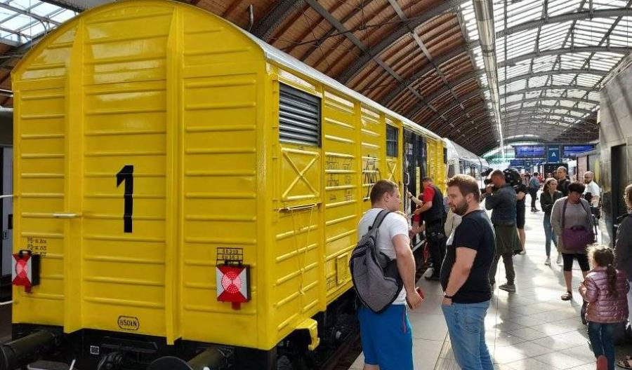Wagony rowerowe Kolei Dolnośląskich wyruszyły na linie z rowerzystami [zdjęcia]