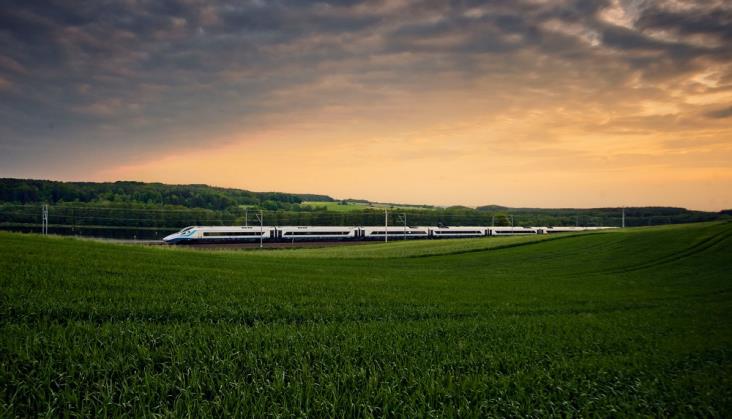 Więcej pociągów PKP Intercity w długi sierpniowy weekend