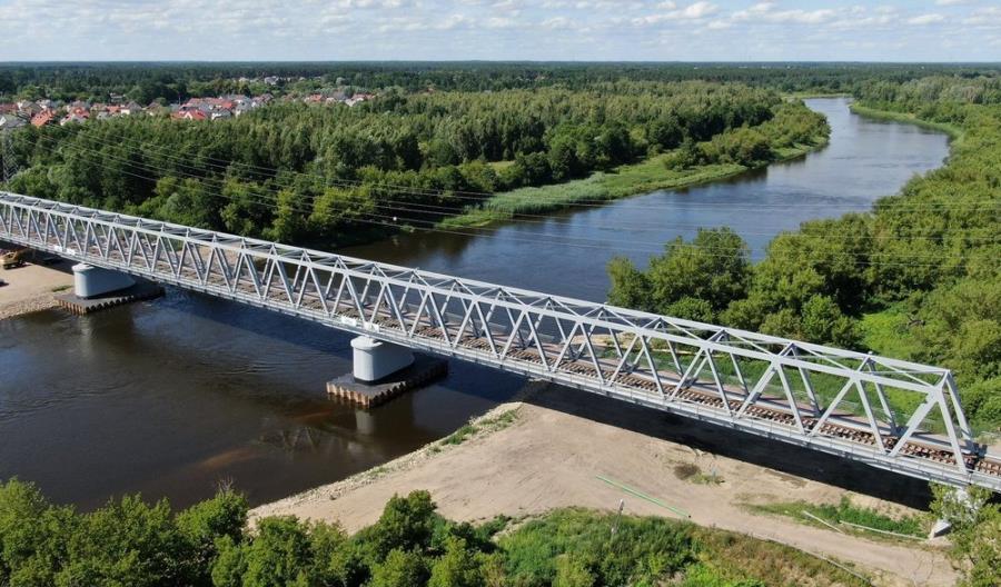 Postępują prace na linii Ostrołęka – Chorzele [zdjęcia]