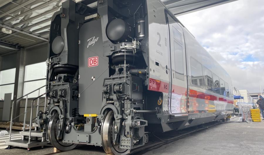 InnoTrans 2022: Kolej po pandemii stawia na wodór [zdjęcia]