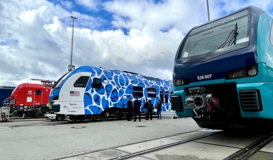 InnoTrans 2022: Kolej po pandemii stawia na wodór [zdjęcia]