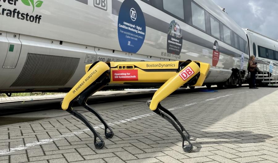 InnoTrans 2022: Kolej po pandemii stawia na wodór [zdjęcia]