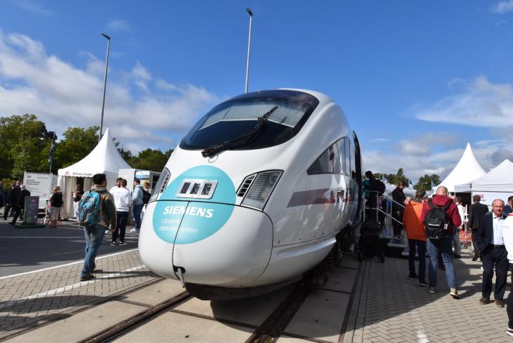 ICE TD po 20 latach. Eksperymentalny dieslowski TrainLab do prędkości 200 km/h ICE TD po 20 latach. Eksperymentalny dieslowski TrainLab do prędkości 200 km/h
