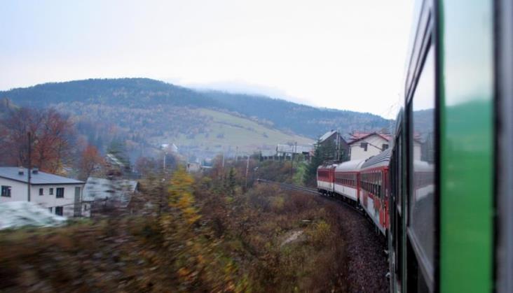 KŚ: Więcej pociągów na Słowację, ale nie do Czech