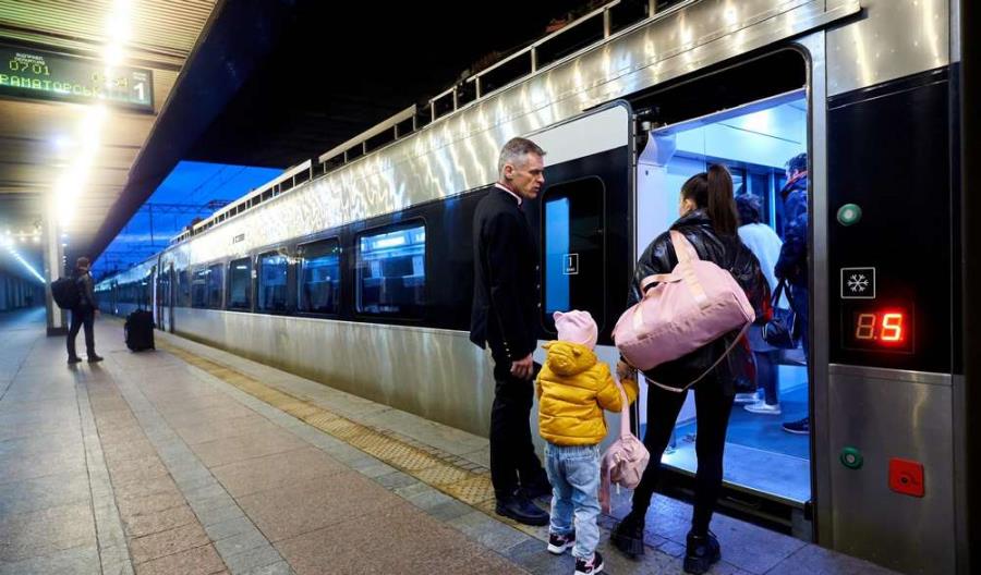 Pociągi wróciły na linię Kijów - Kramatorsk Pociągi wróciły na linię Kijów - Kramatorsk
