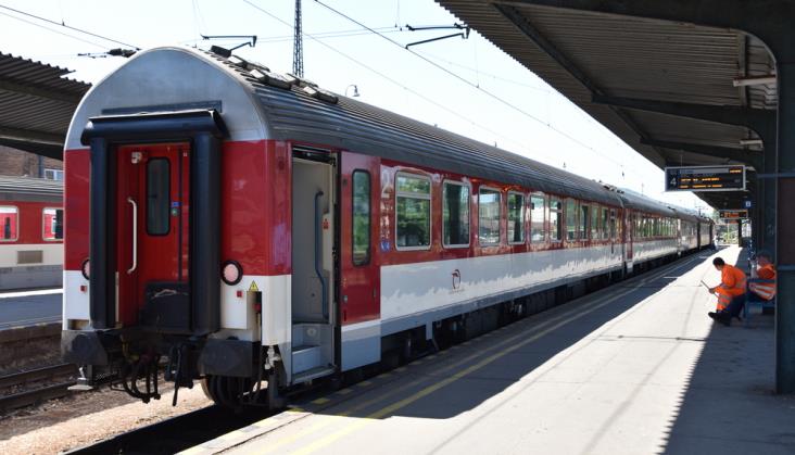 Nowy pociąg z Krakowa do Budapesztu jednak mógłby pojechać już za rok?