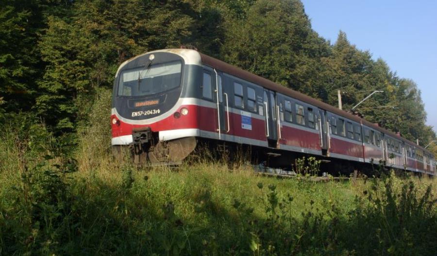 Jak zmieniła się kolej na Śląsku Cieszyńskim? [zdjęcia]