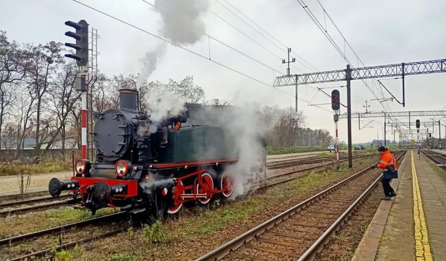 We wrocławskim Klubie Sympatyków Kolei wyremontowali zabytkowy parowóz (ZDJĘCIA)
