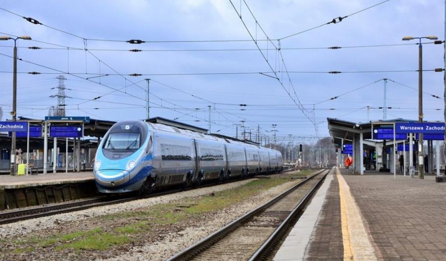 PKP Intercity. Tanie bilety na Pendolino wróciły do sprzedaży