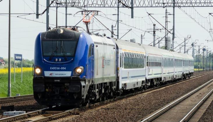 Jakie wagony i lokomotywy otrzyma PKP Intercity w 2023 roku?