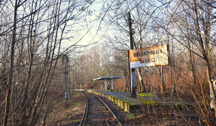 Linia 190 Skoczów – Bielsko-Biała dziesięć lat po przejechaniu ostatnich pociągów