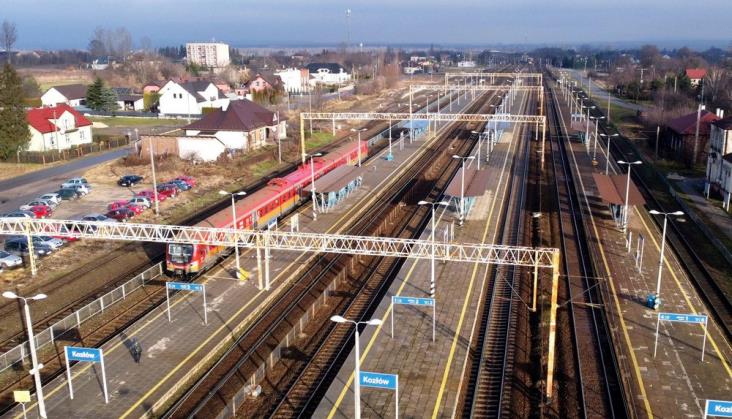 PLK: Pociągi między Sędziszowem a Kozłowem przyspieszą do 140 km/h